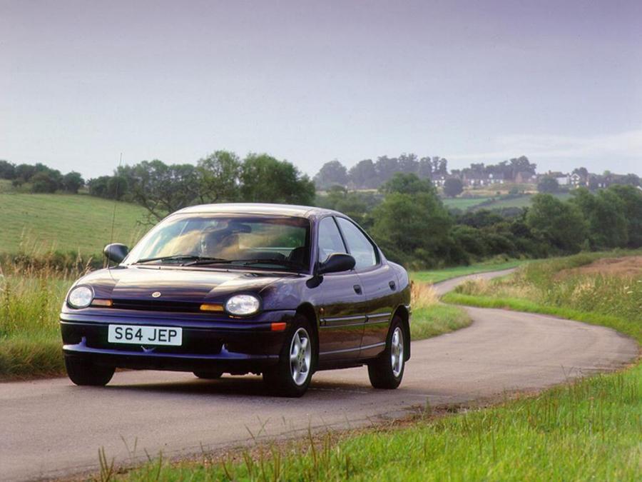  Chrysler Neon 1994 года  (UK) (фото 8 из 9)